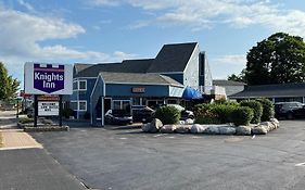 Knights Inn Mackinaw City